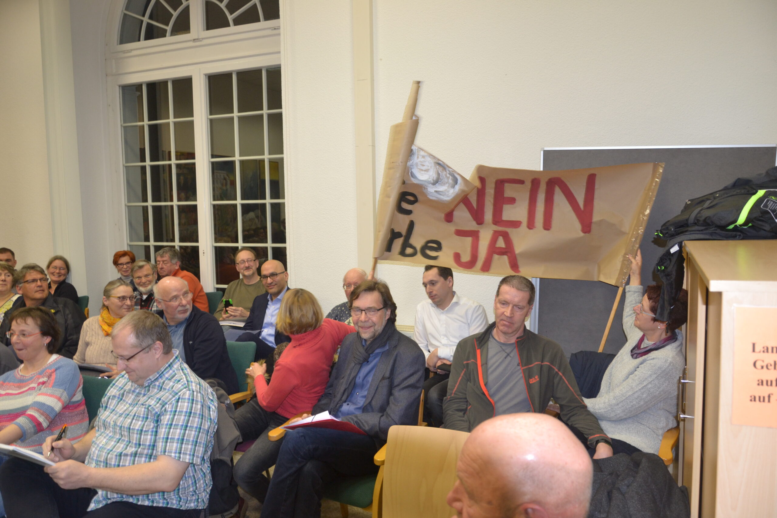 Erster Erfolg für Klärschlammgegner